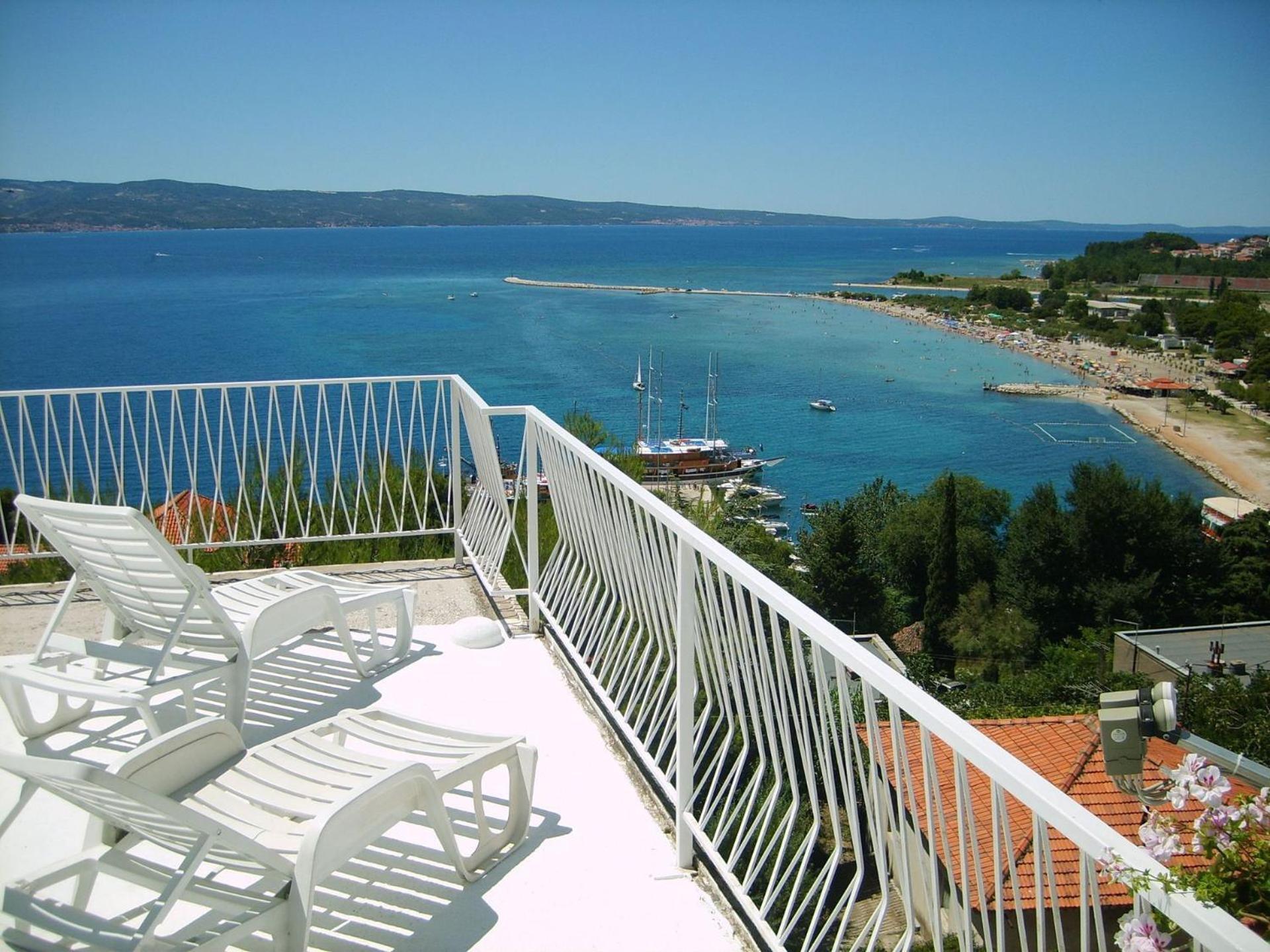 Apartments Ivan - With Parking Omiš Exterior foto
